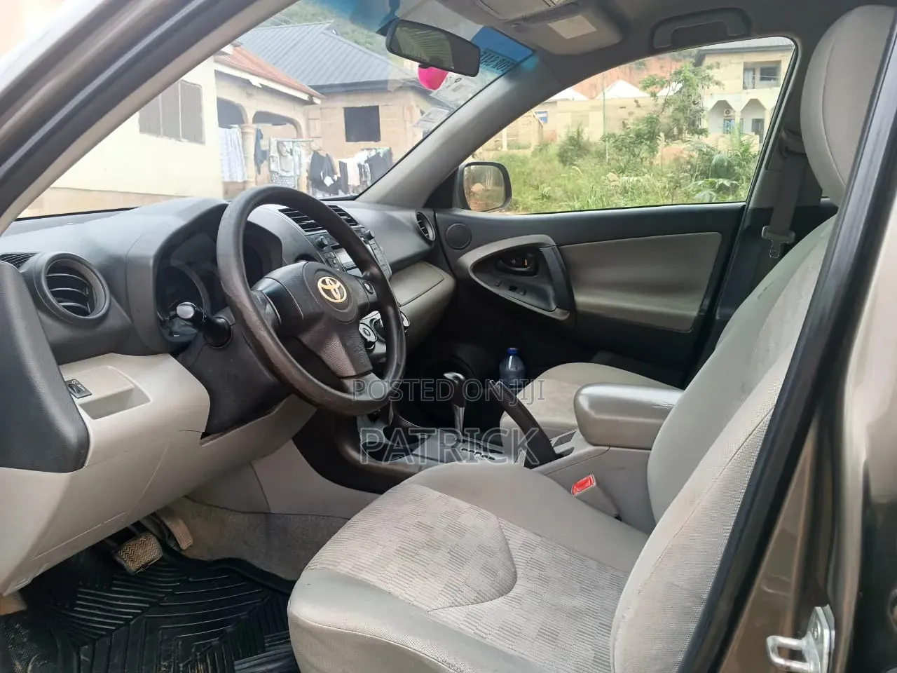 Toyota RAV4 2.5 Limited 2012 Gray
