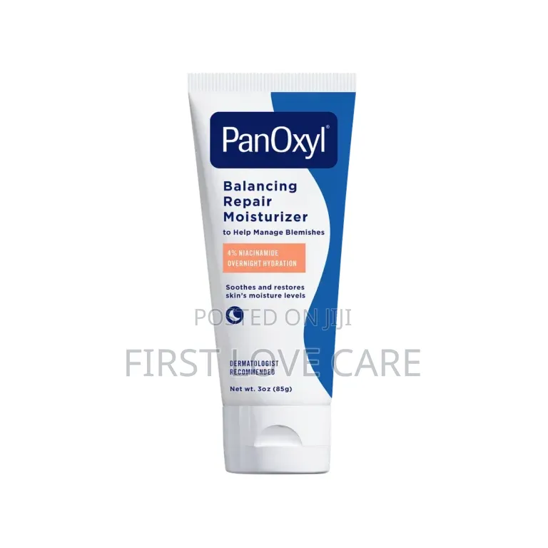 PanOxyl Balancing Repair Moisturizer With 4% Niacinamide.
