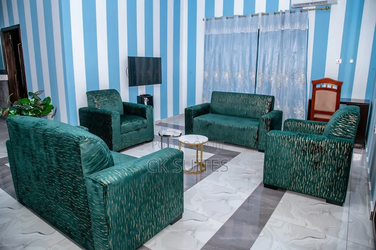 Classic Two-Bedroom Apartment With Balcony