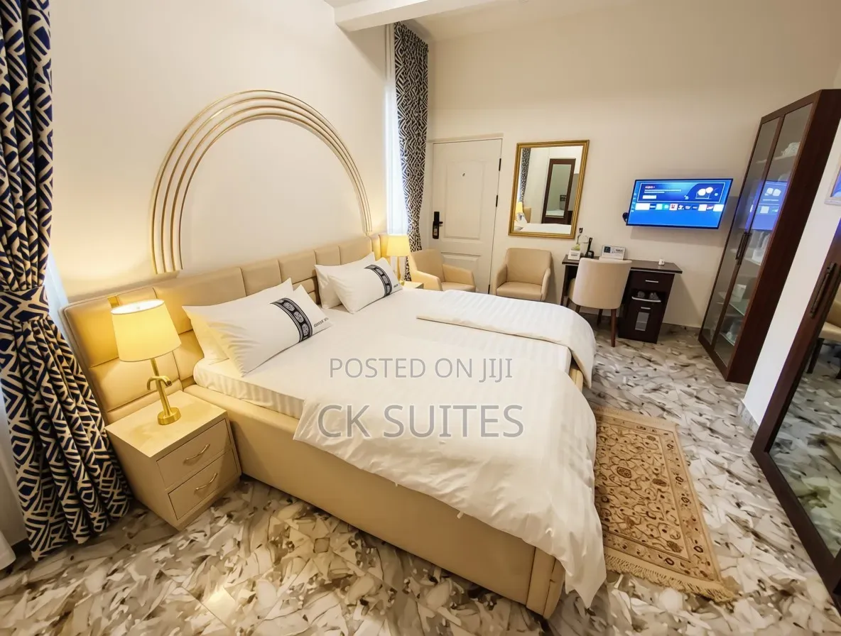 Superior Three-Bedrooms Apartment With Balcony