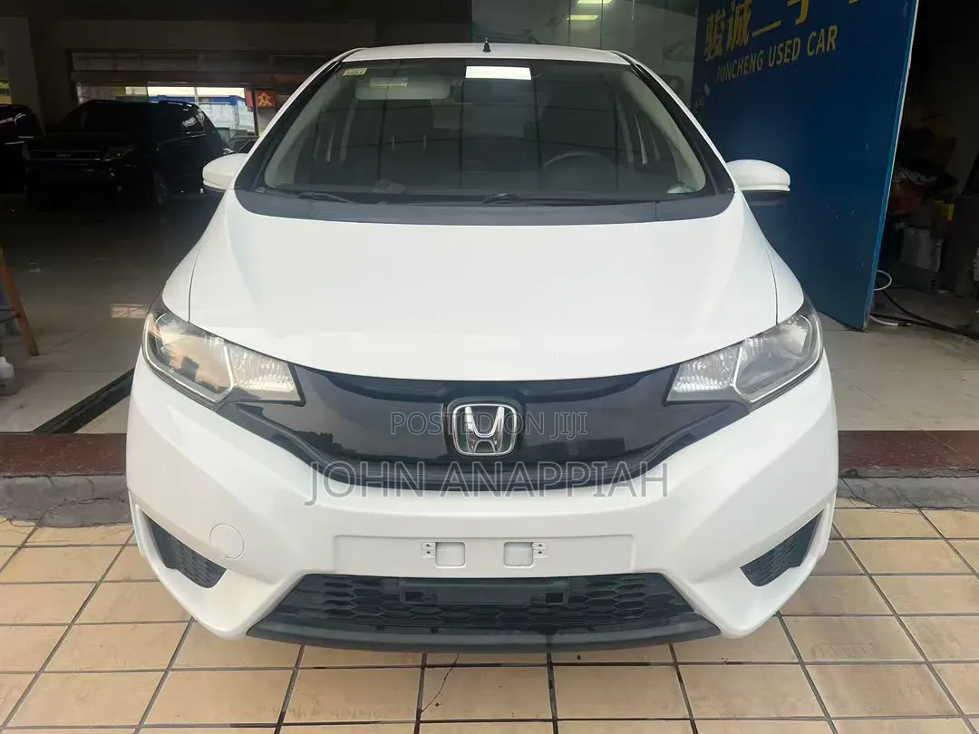 Honda Fit 2016 White