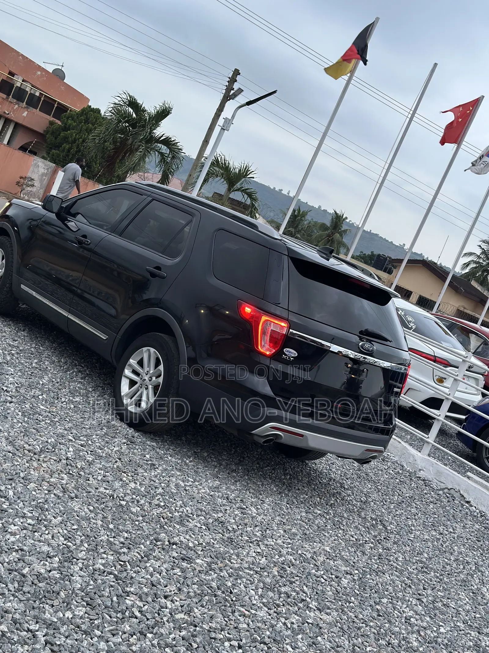 Ford Explorer XLT 4dr 4x4 (2.3L 4cyl 6A) 2017 Black