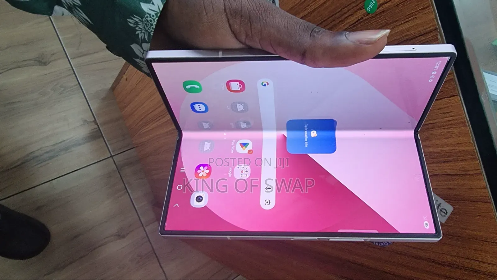 New Samsung Galaxy Z Fold6 256 GB Pink