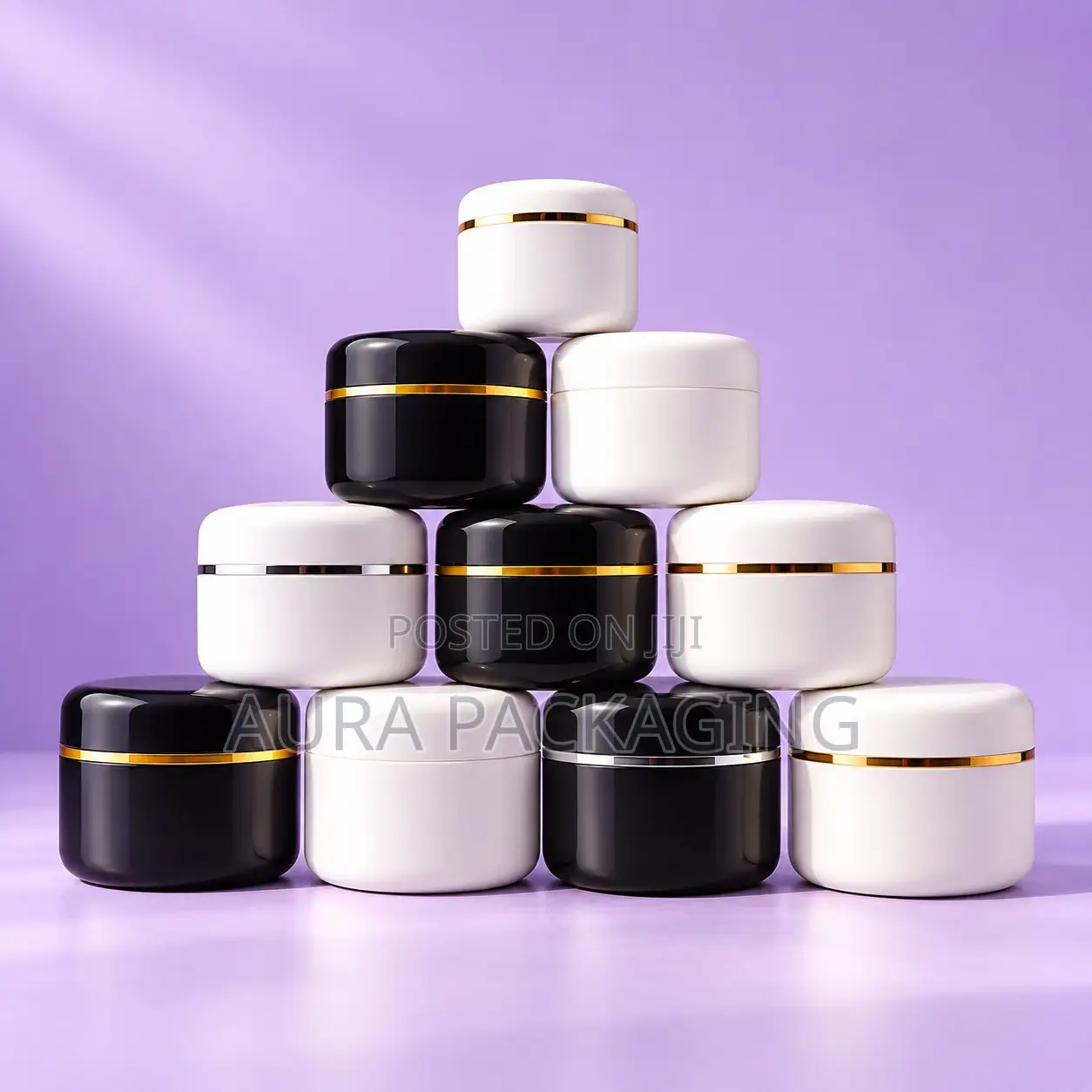 Cosmetic Container With Inner Lid