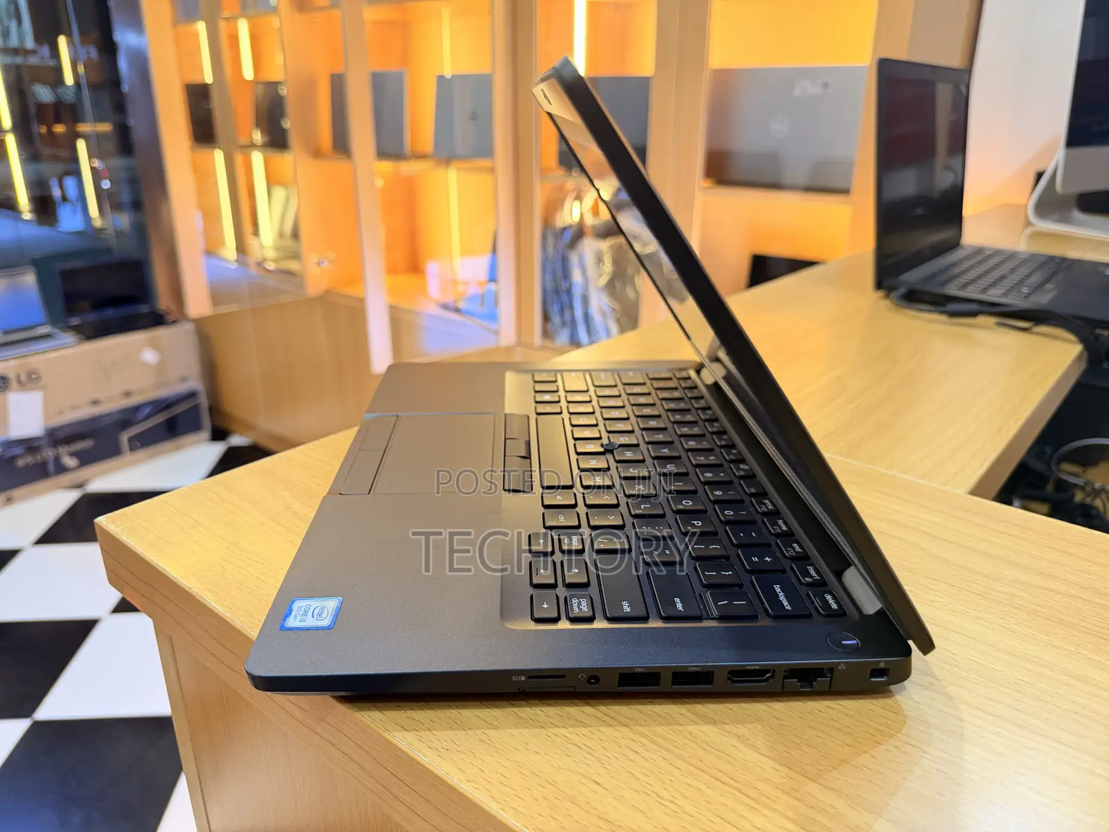Laptop Dell Latitude 5400 16GB Intel Core i5 SSD 512GB