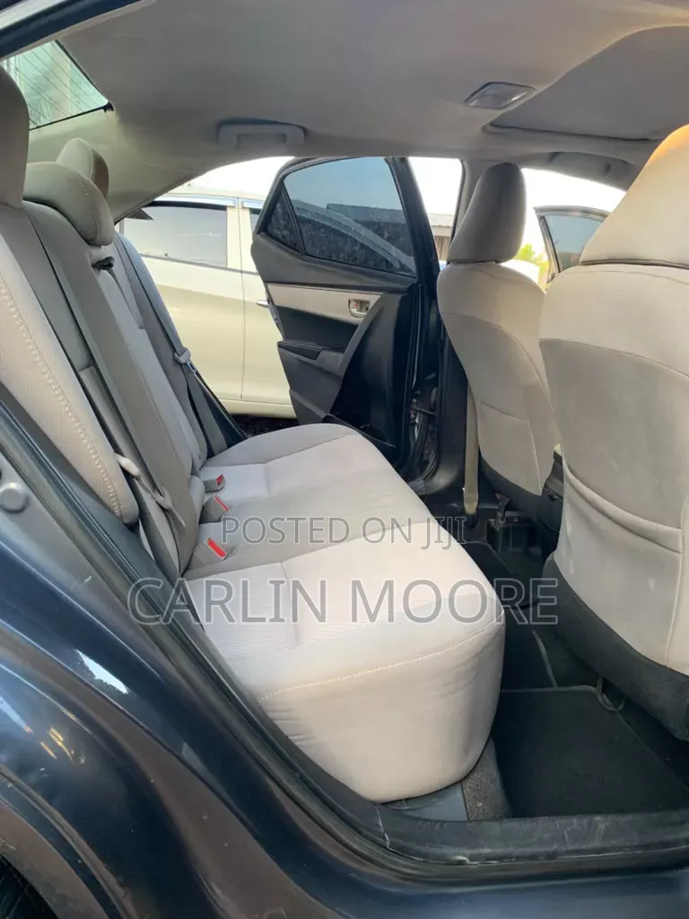 Toyota Corolla 2016 Silver