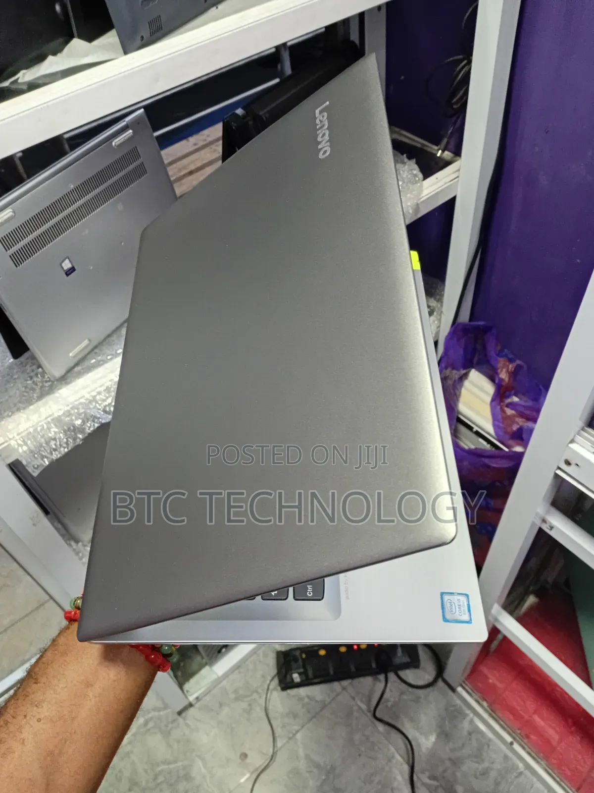 Laptop Lenovo IdeaPad 320S 8GB Intel Core i5 SSD 512GB