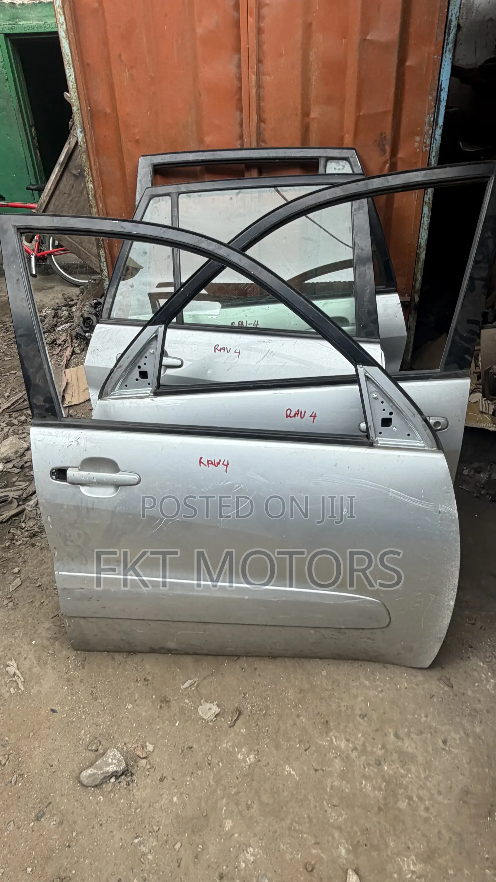 Toyota RAV4 Doors Set 2000,2001,2002,2003,2004,2005