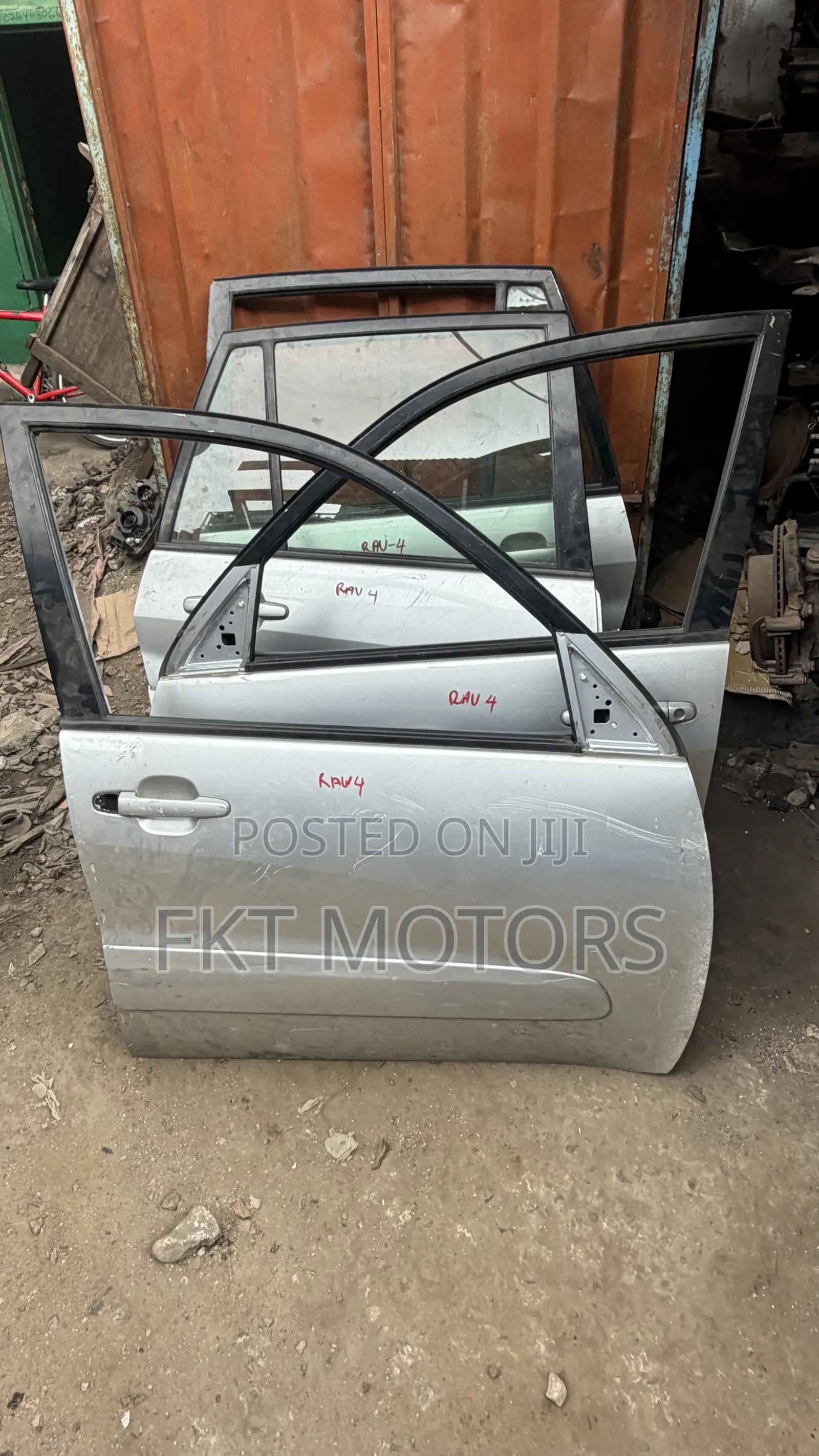 Toyota RAV4 Doors Set 2000,2001,2002,2003,2004,2005