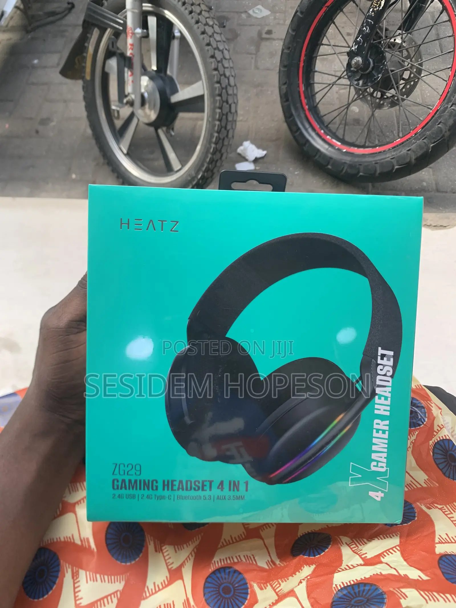 HEATZ ZG29 Gaming Headset 4 in 1, a Versatile Budget Wireless Gaming