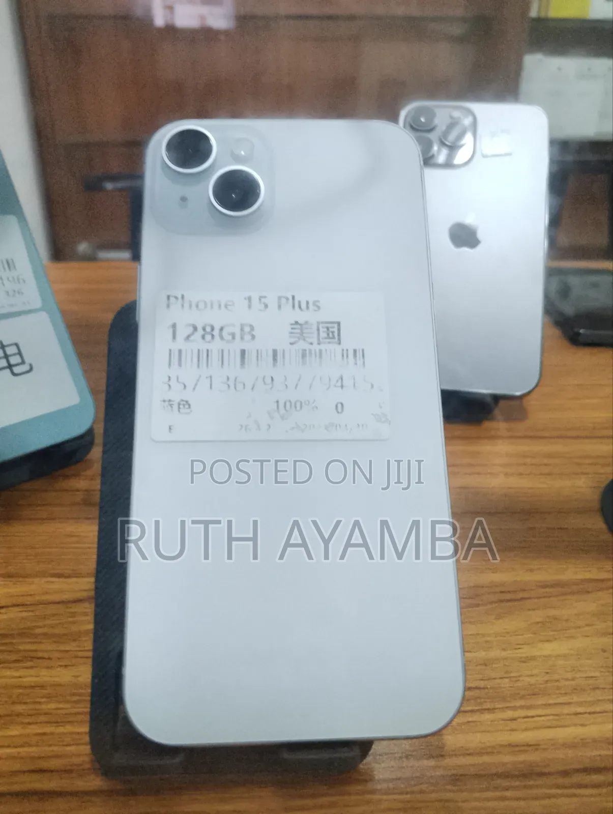 New Apple iPhone 15 Plus 128 GB Silver