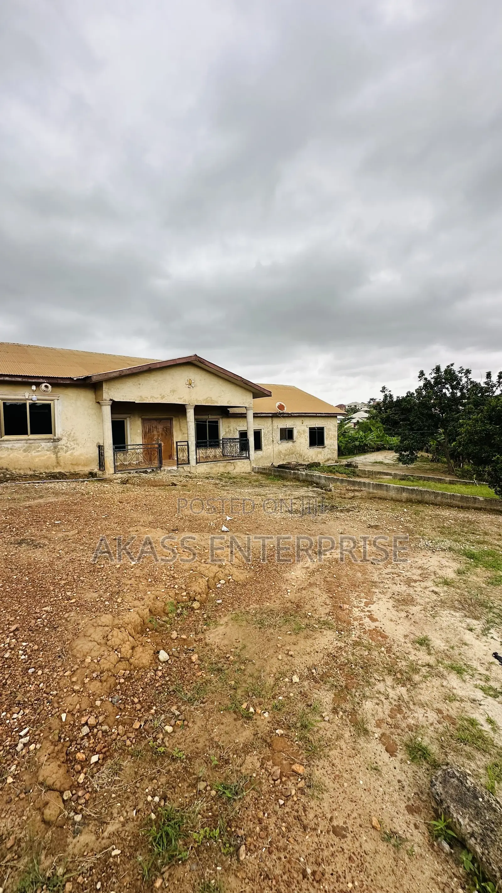 Furnished 5bdrm House in Atwima Kwanwoma for sale