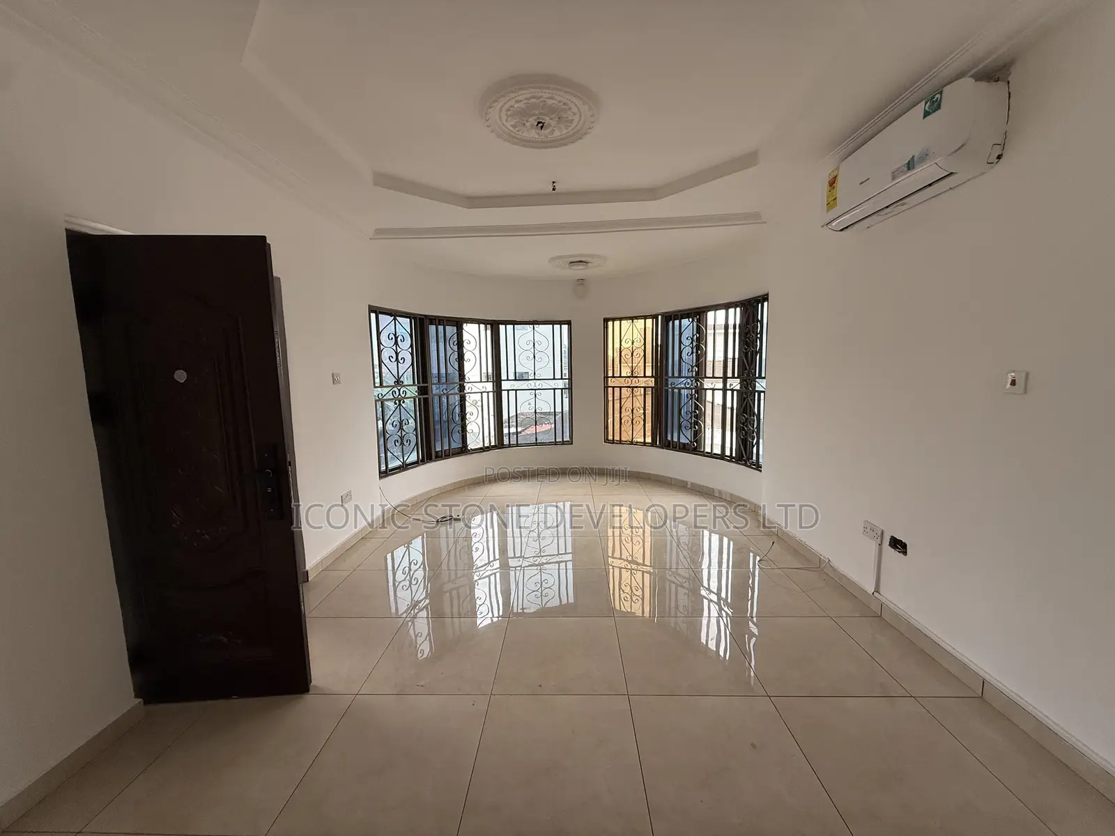 2bdrm Apartment in East Legon A&C for rent