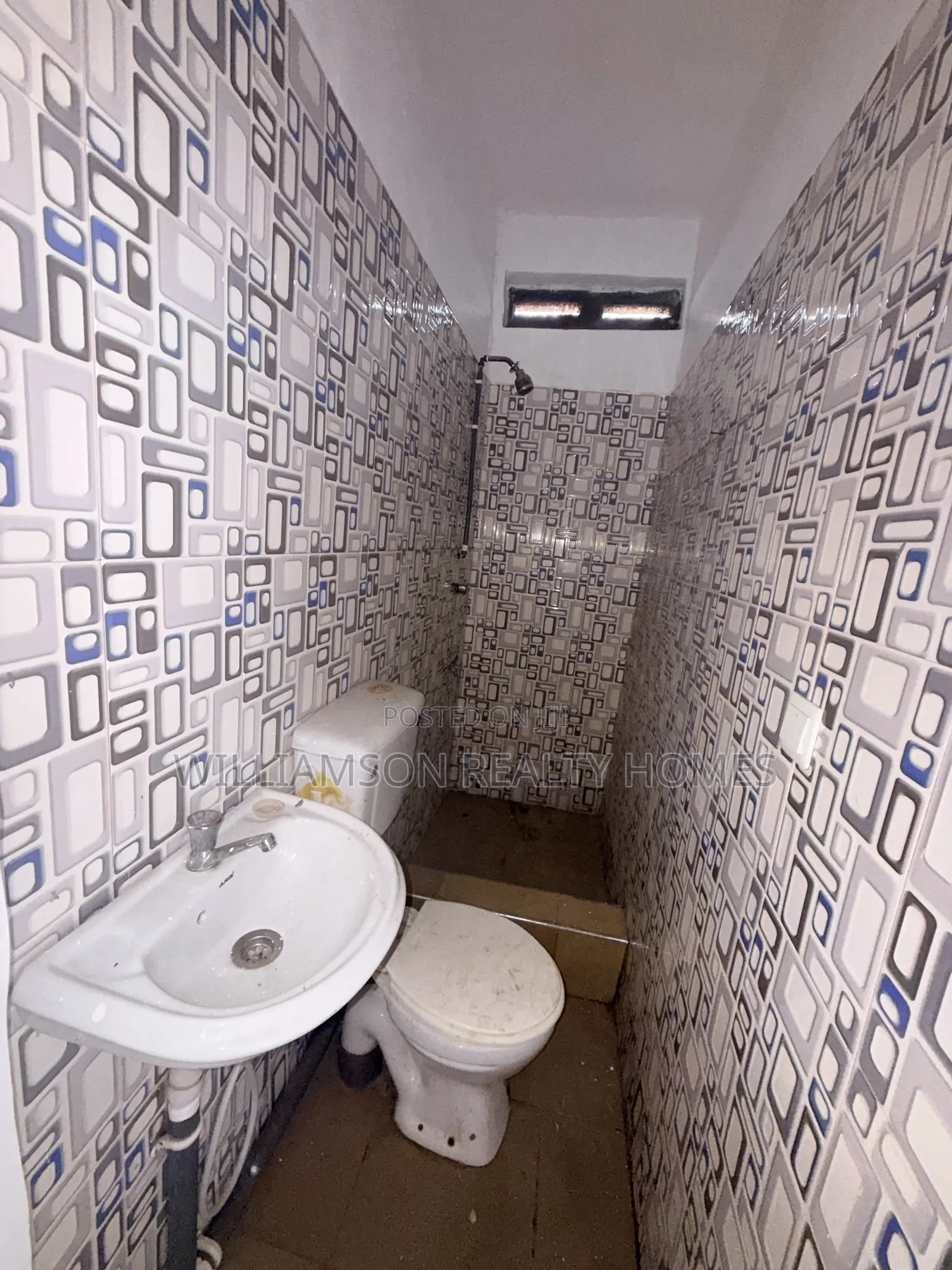 2bdrm Apartment in Kotobabi Area, Spintex for rent