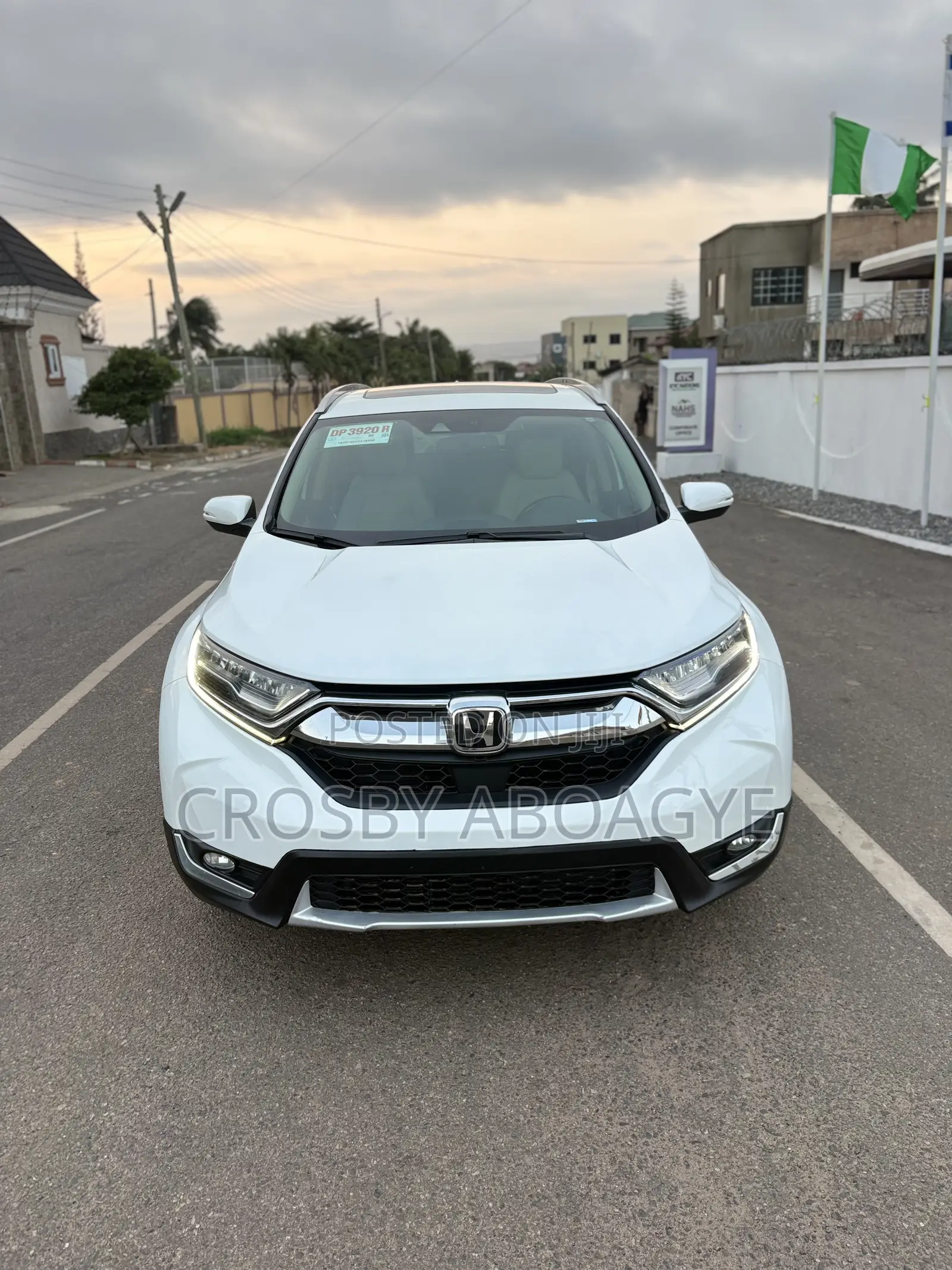Honda CR-V Touring AWD 2018 White
