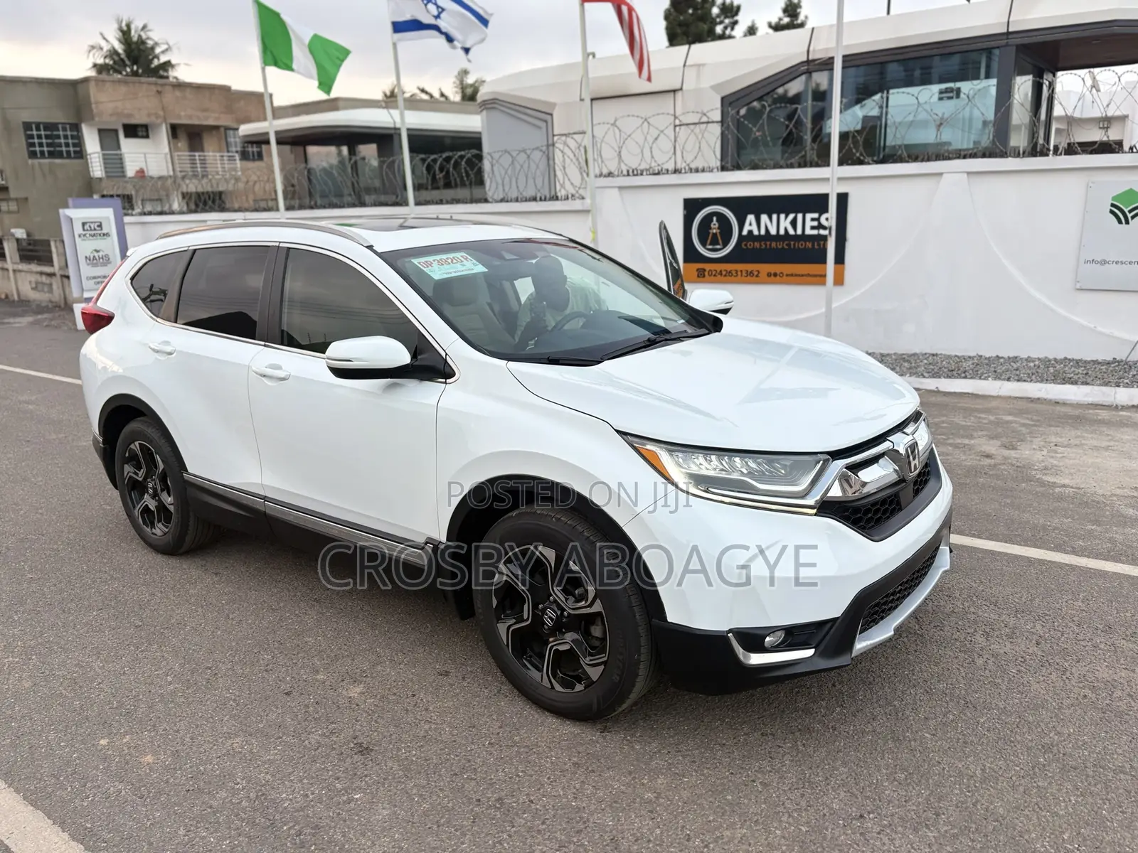 Honda CR-V Touring AWD 2018 White