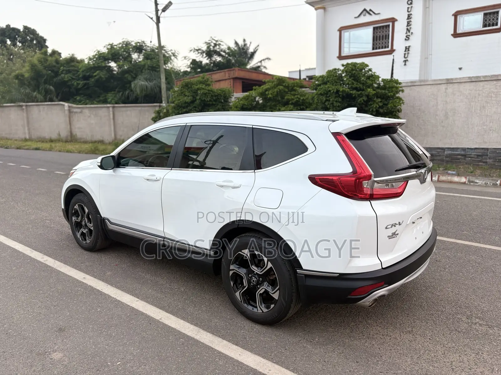 Honda CR-V Touring AWD 2018 White