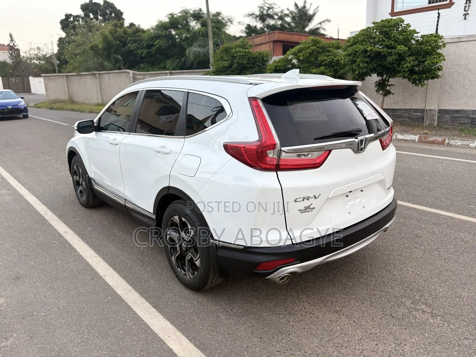 Honda CR-V Touring AWD 2018 White