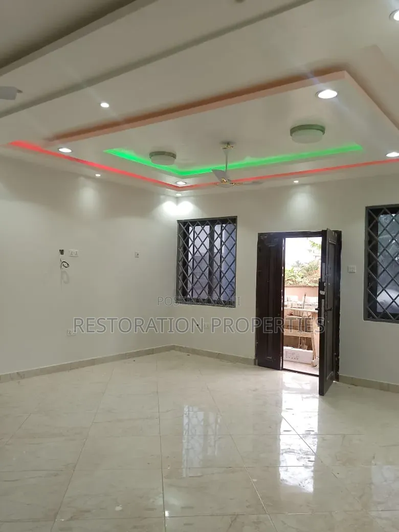 3bdrm Apartment in Oyarifa, Ghana Flag for rent