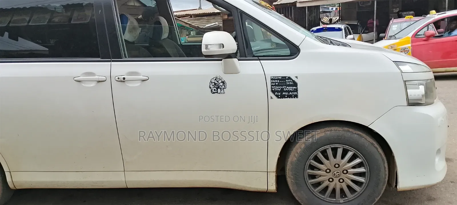 Toyota Voxy 2012 White