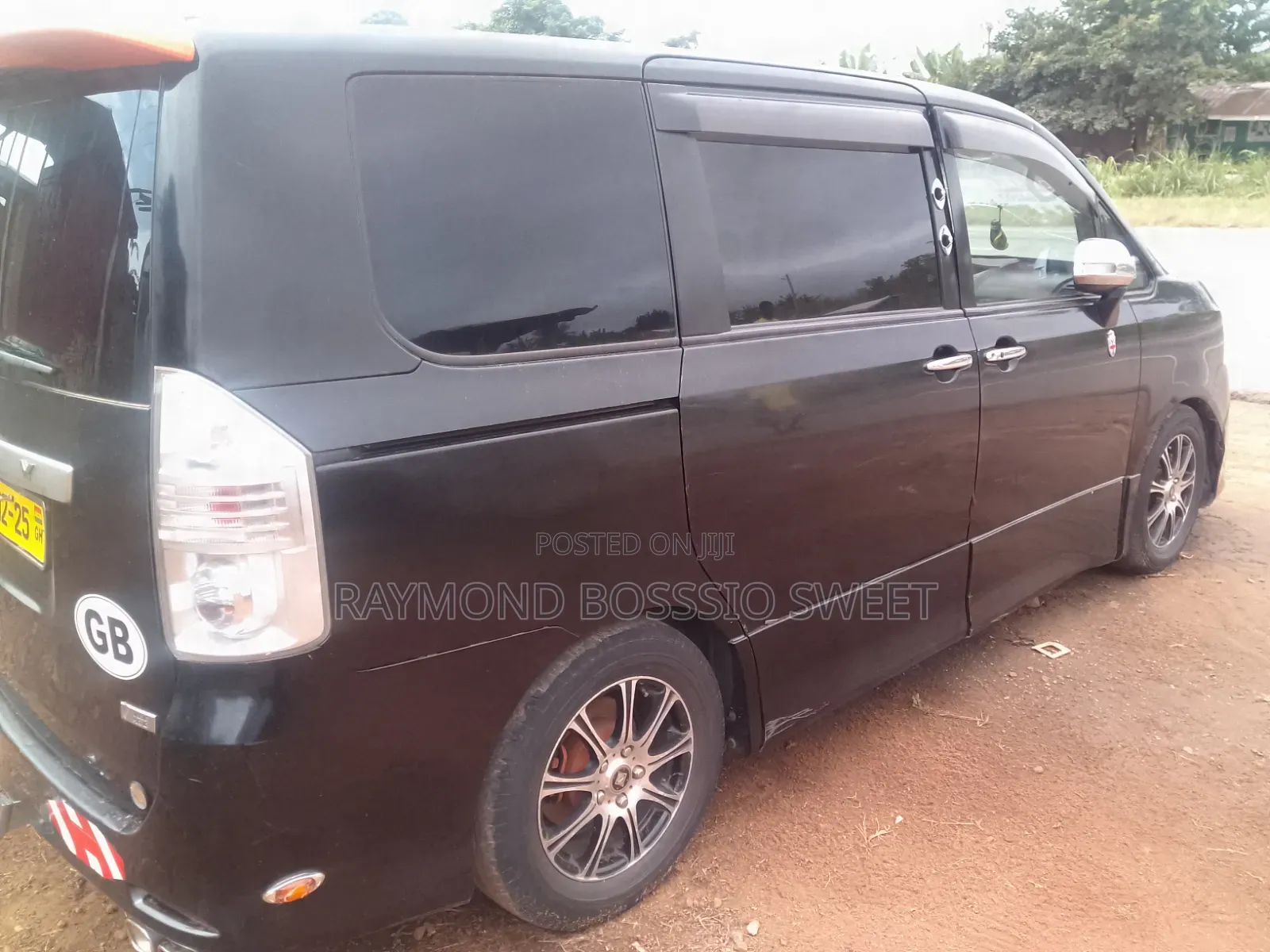 Toyota Voxy 2012 Black