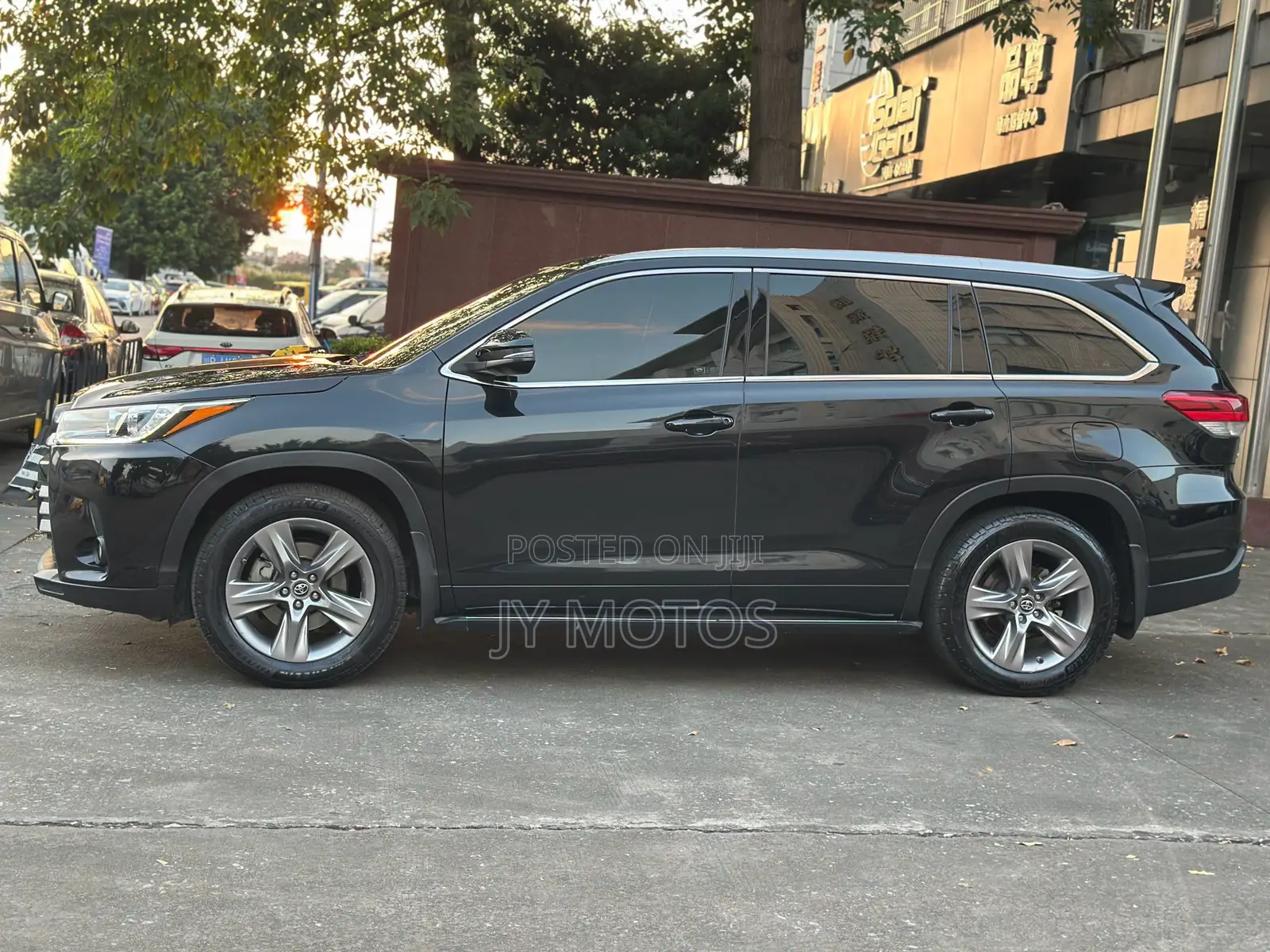 Toyota Highlander 2019 Black
