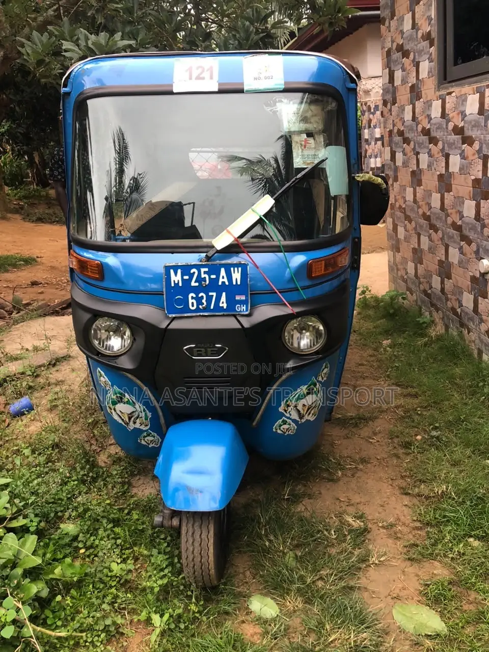 Bajaj RE 2025 Blue