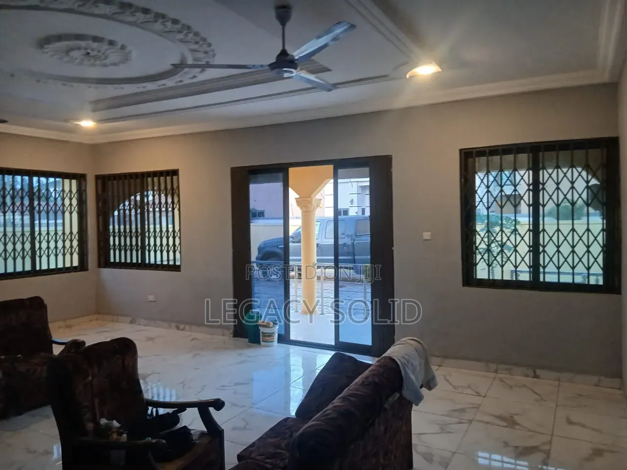 5bdrm House in Legacy Solid Real, Baatsona Total for rent