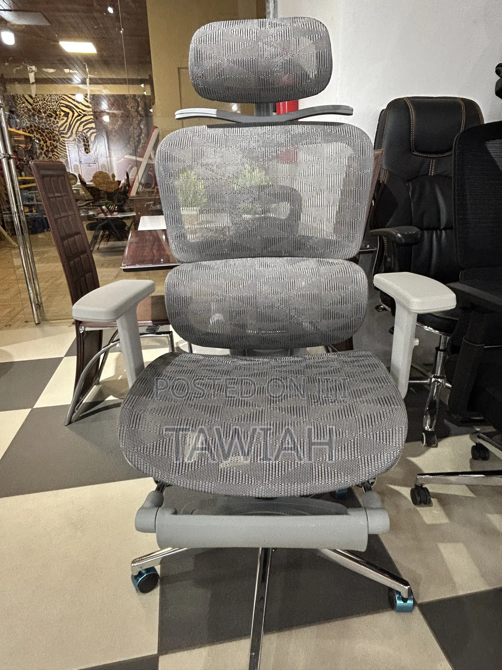 Grey Economic Mesh Office Chair