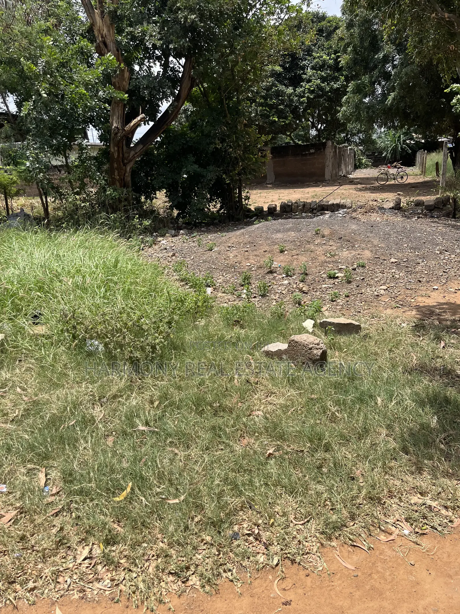 3plots Forsale -Airport
