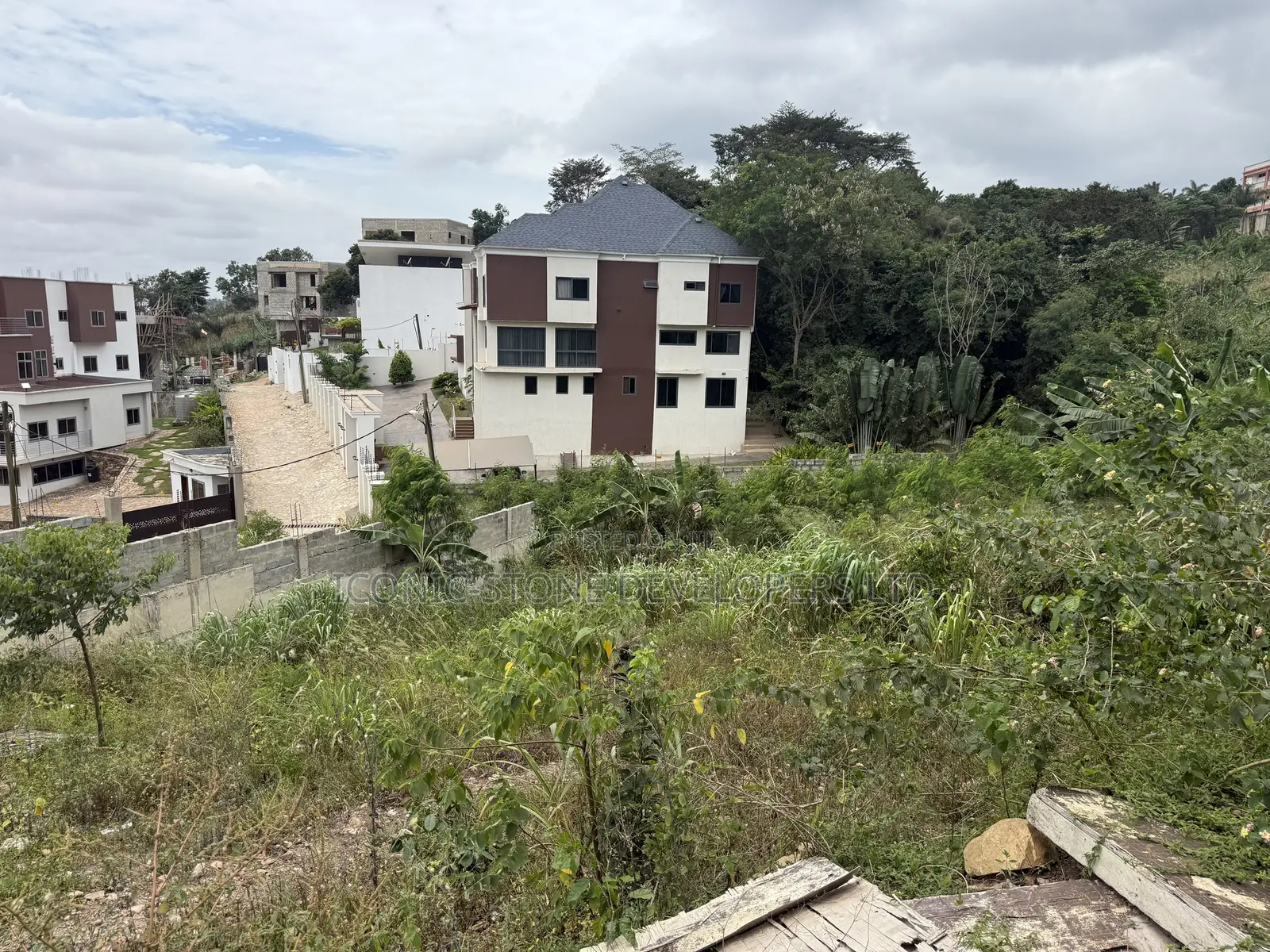 8 Plots of Land at Aburi PEDUASE