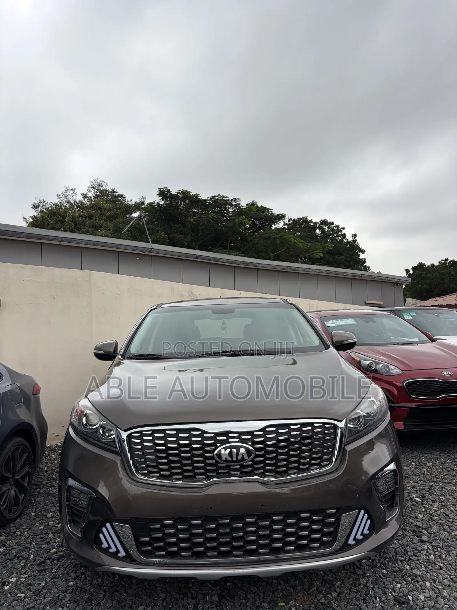 Kia Sorento 2.4L LX AWD 2019 Brown