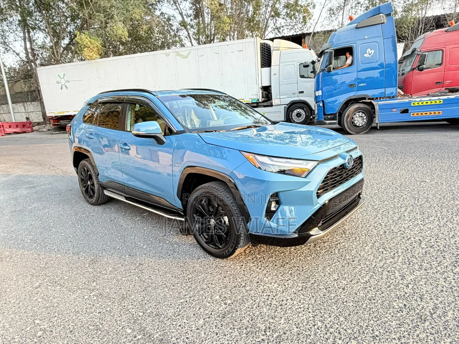 Toyota RAV4 Adventure AWD 2024 Blue
