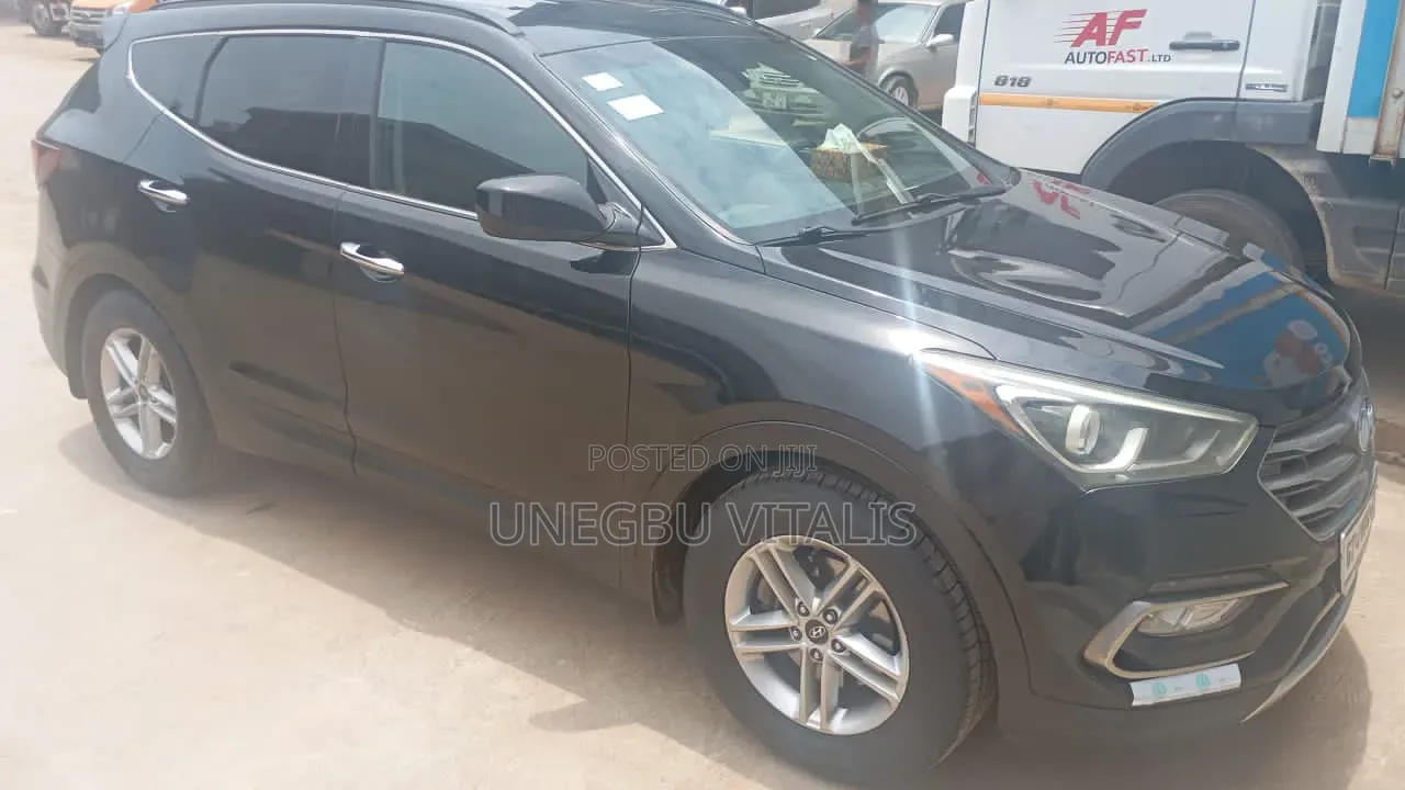 Hyundai Santa Fe Sport 2013 Black