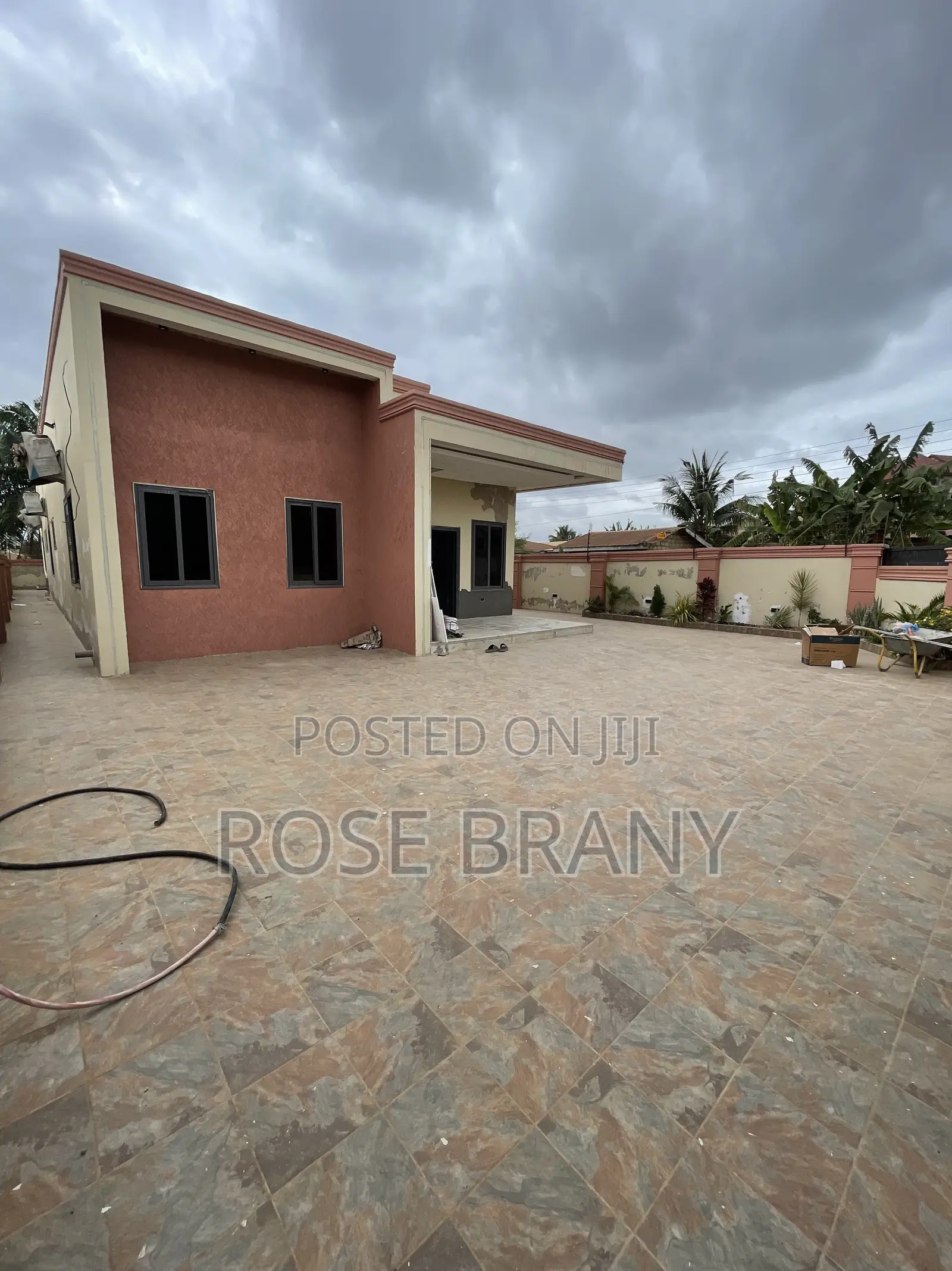 3bdrm House in Accra Metropolitan for sale
