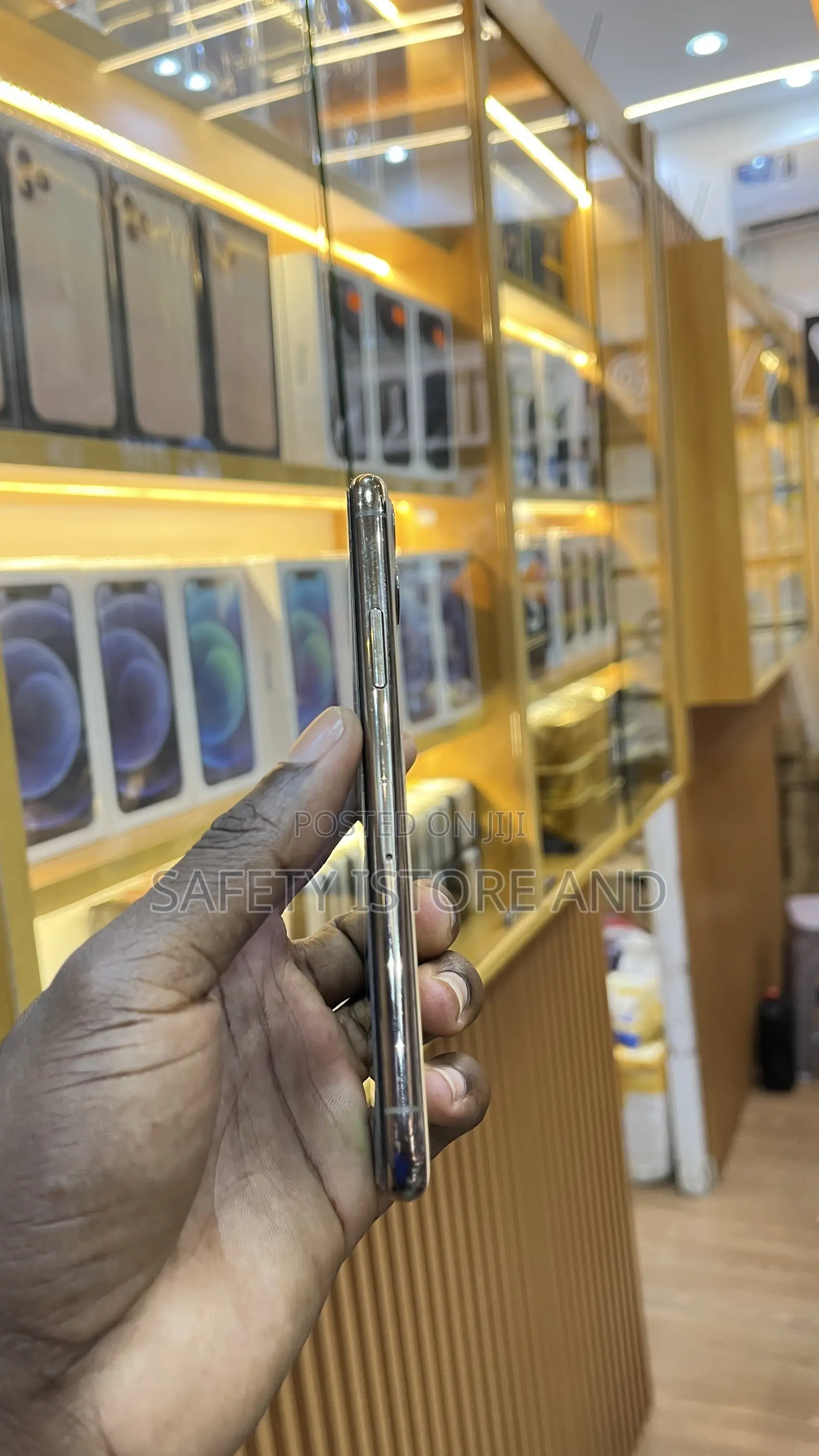 Apple iPhone 11 Pro 256 GB Gold