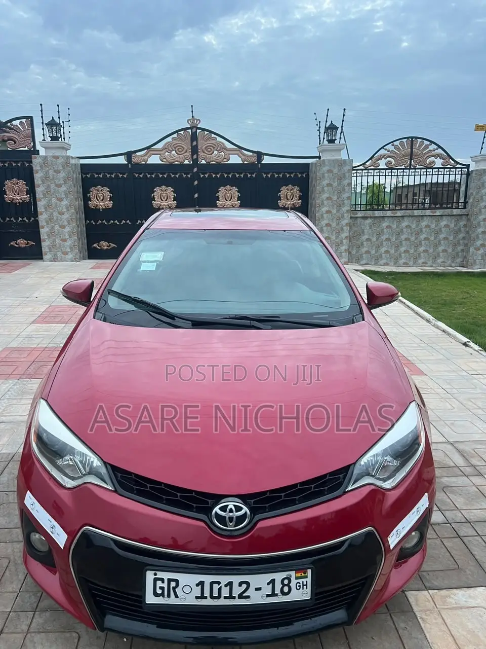 Toyota Corolla 2016 Red