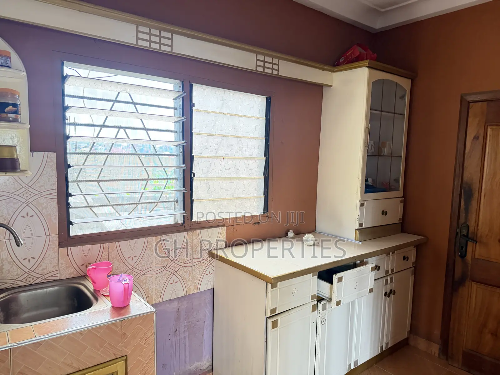 2bdrm Apartment in Wood Village Area., Kumasi Metropolitan for rent