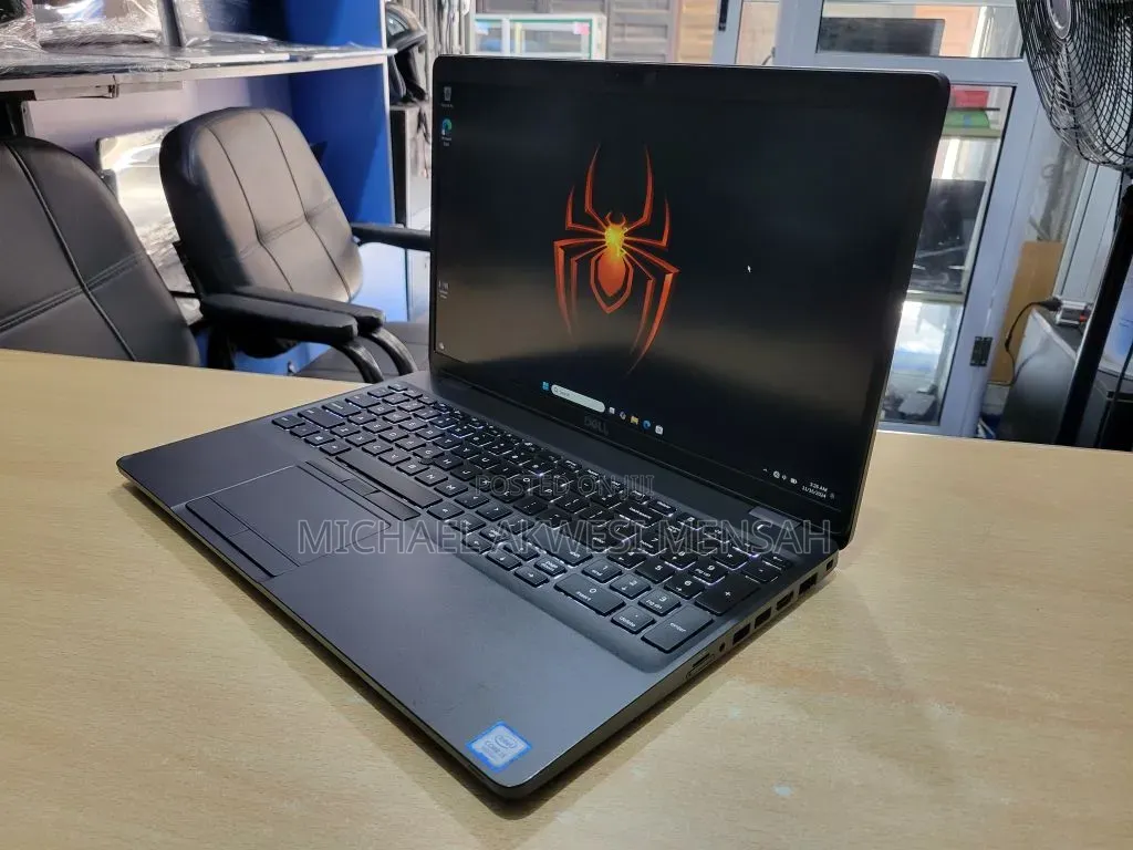 Laptop Dell Precision 15 3541 16GB Intel Core i7 SSD 512GB
