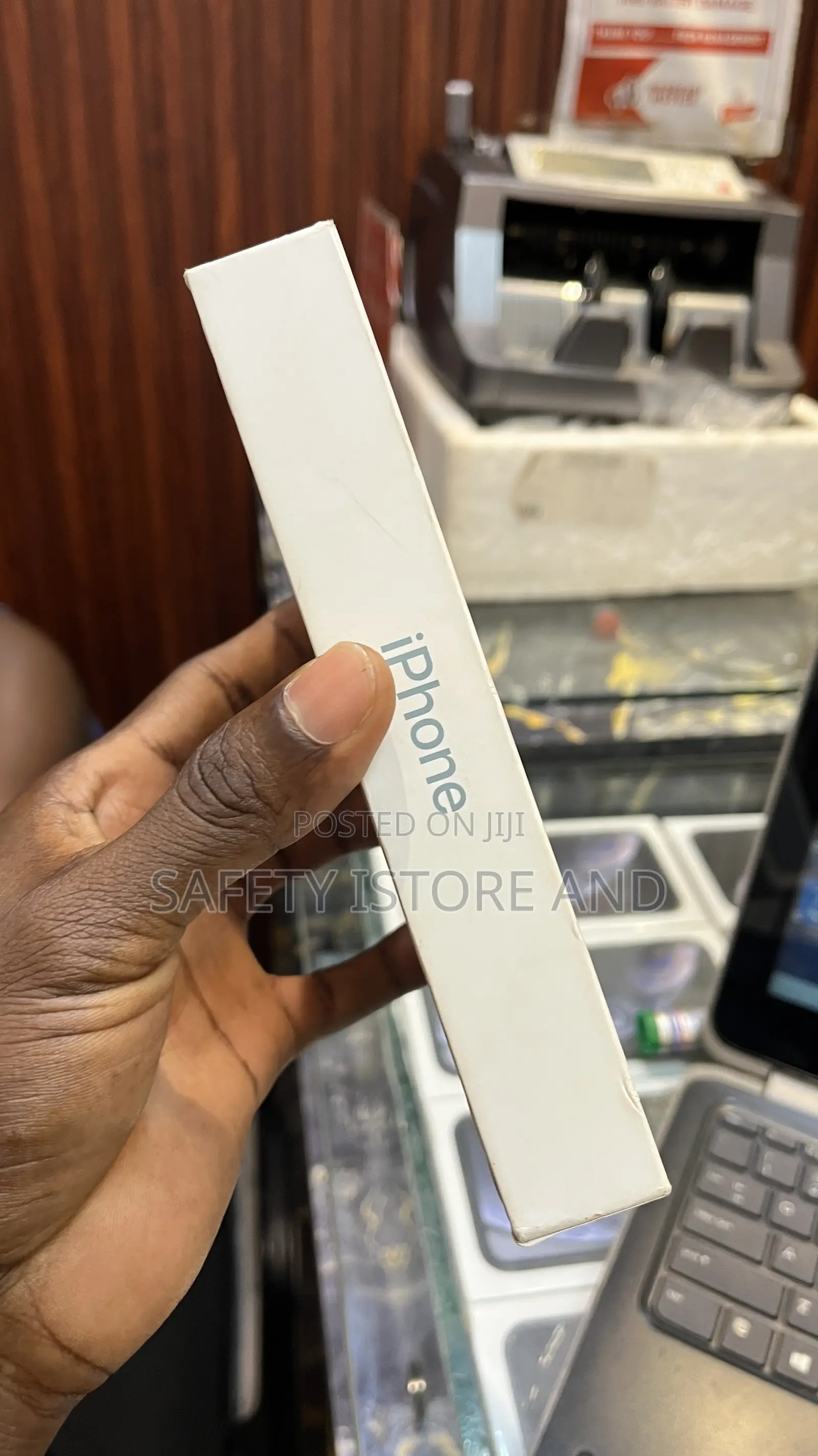 New Apple iPhone 17 Pro Max 256 GB Orange
