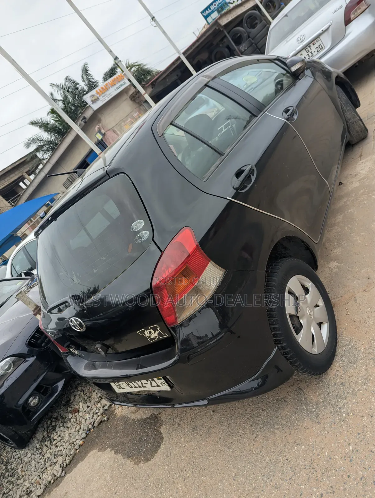 Toyota Vitz 1.0 FWD 5dr 2008 Black