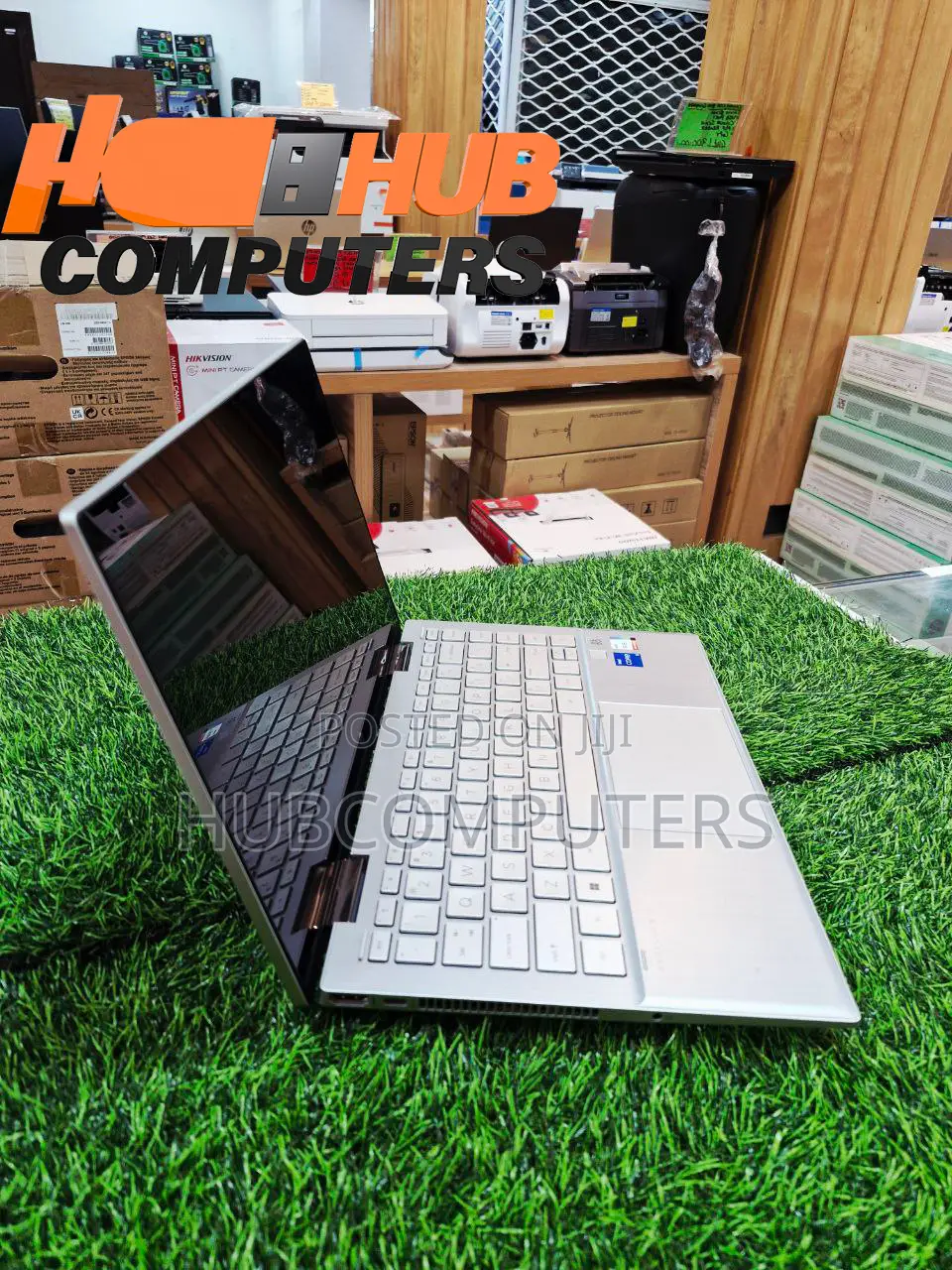 New Laptop HP Pavilion x360 14 8GB Intel Core i5 SSD 256GB