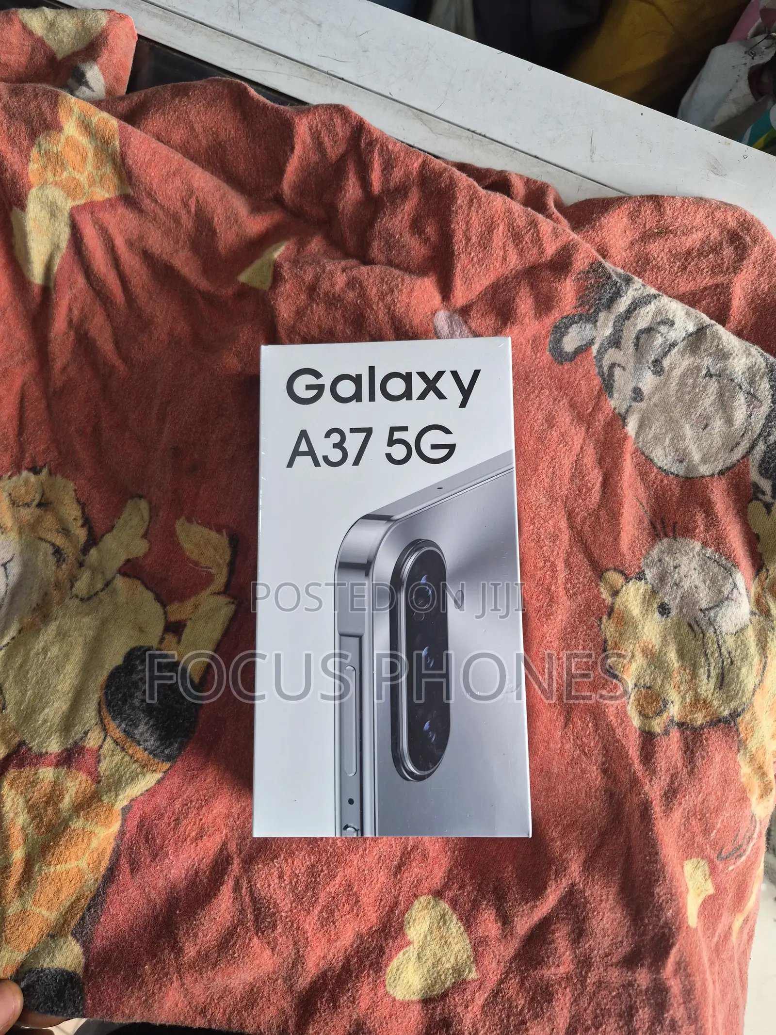 New Samsung Galaxy A37 256 GB Gray