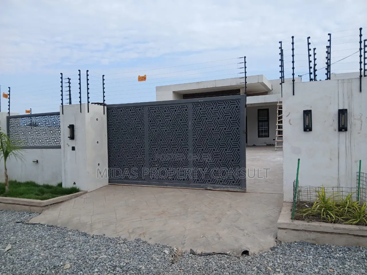 3bdrm House in East Legon Hills, Lake Side Estate for sale