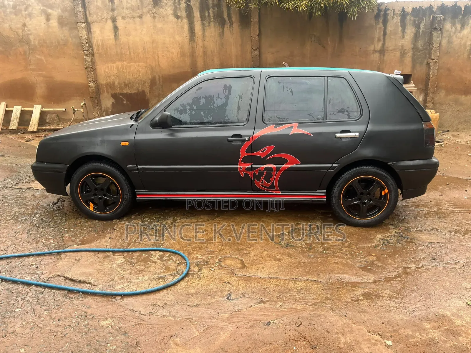Volkswagen Golf 2000 Black