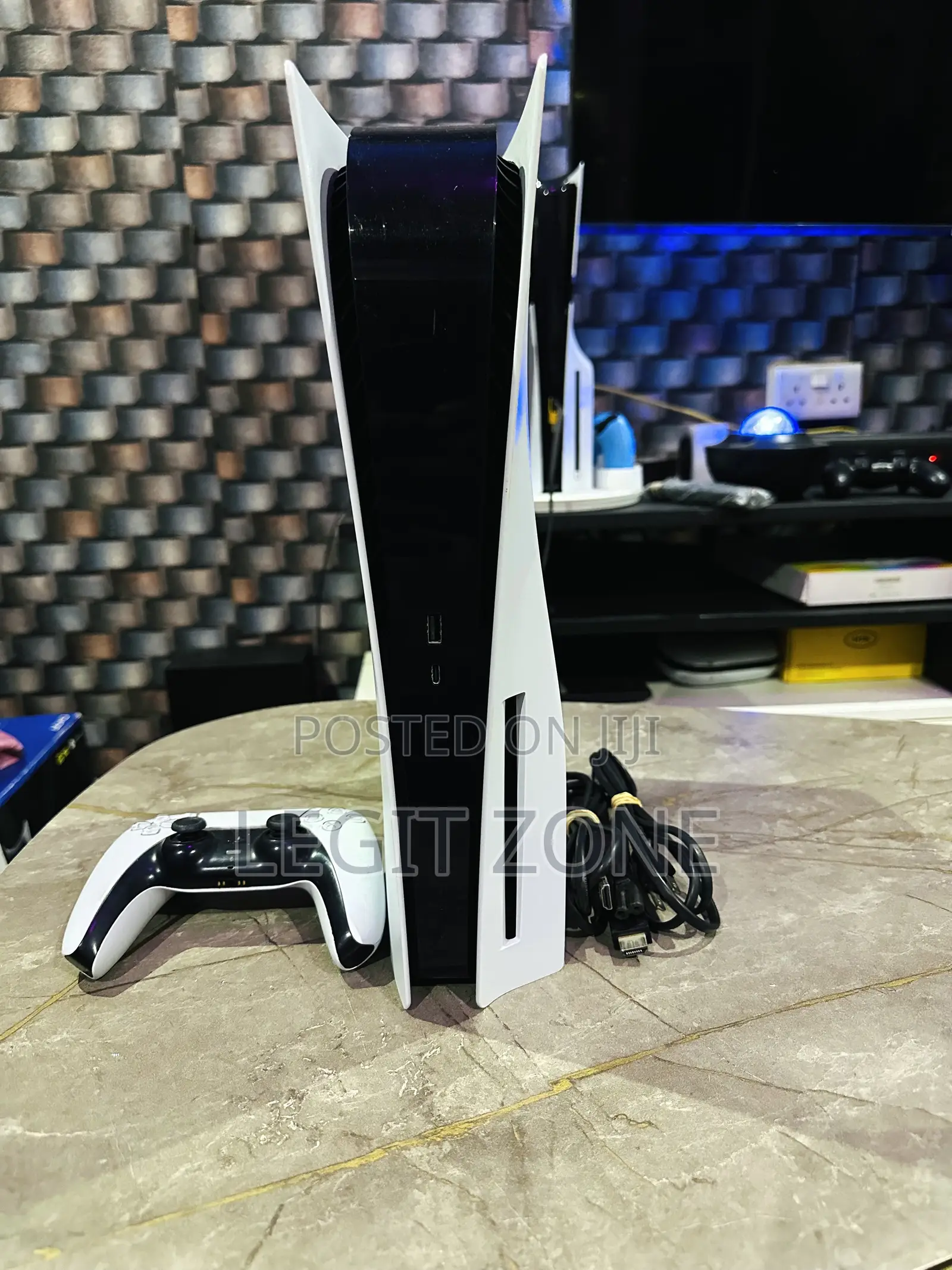 Ps5 Standard With Online Games Installed Neat as Seen