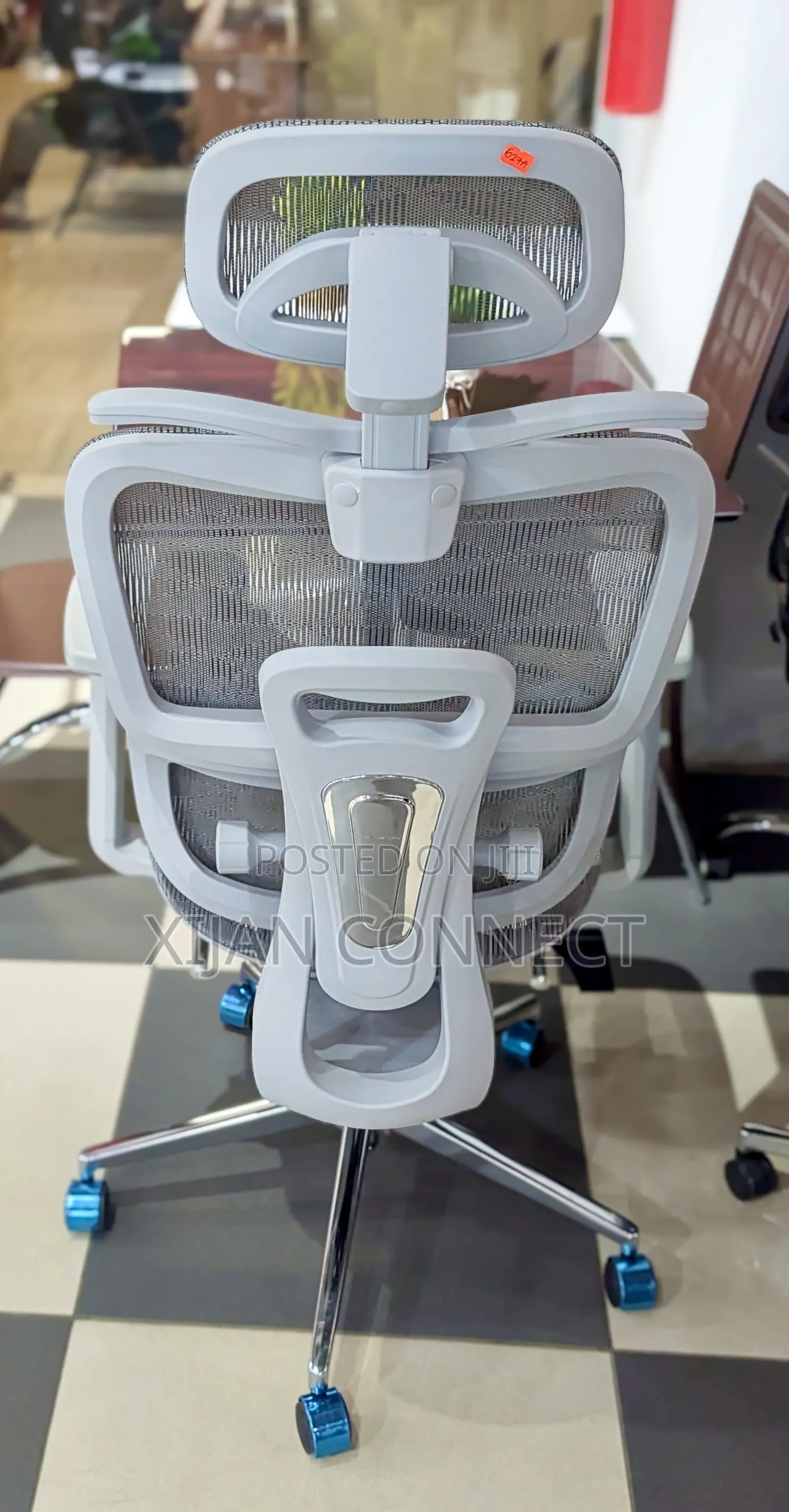 Ergonomic Mesh Office Chair With Headrest Footrest – Grey