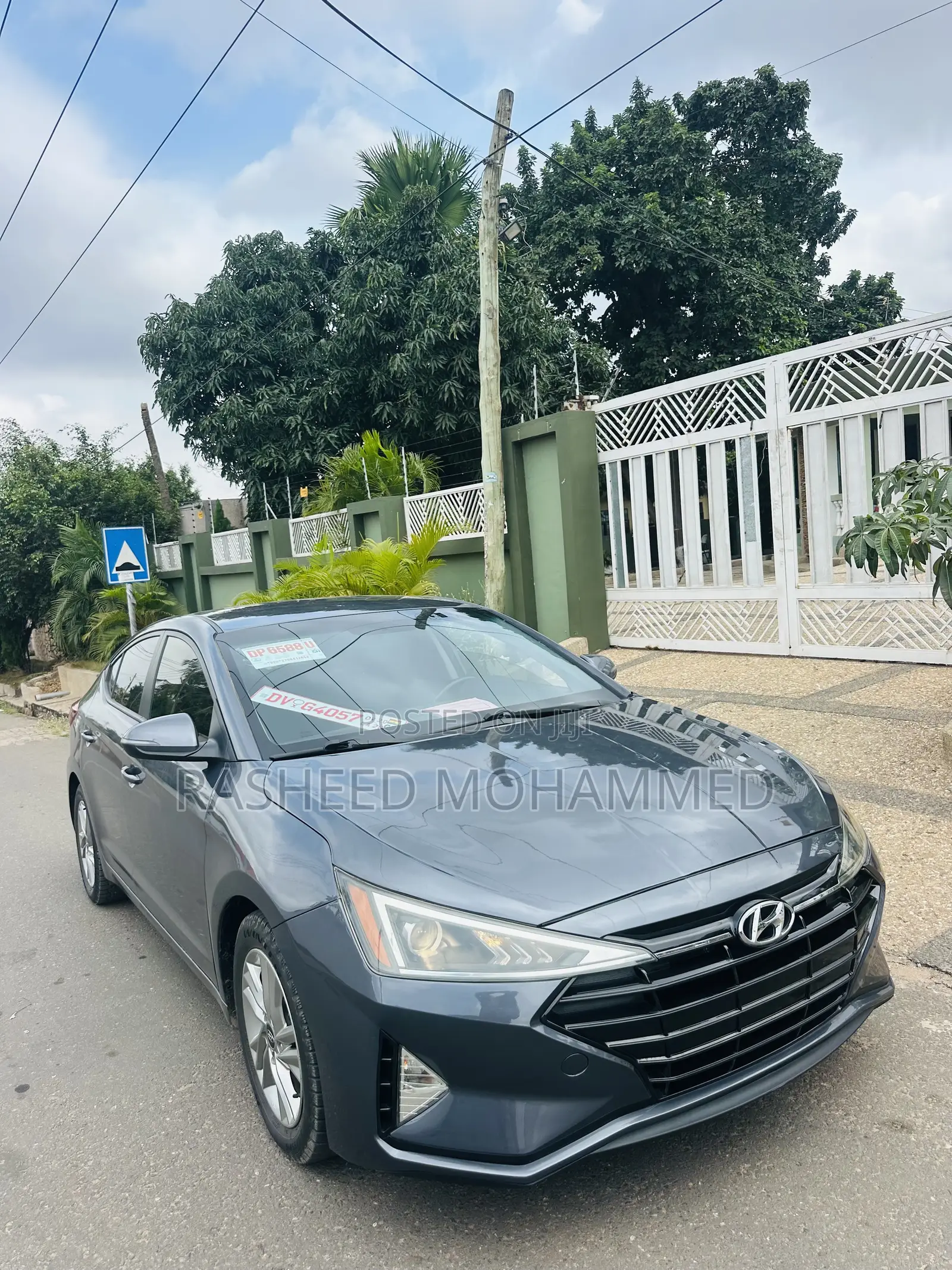 Hyundai Elantra SE 2020 Gray
