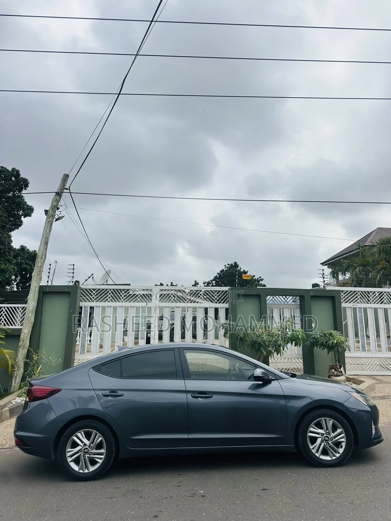 Hyundai Elantra SE 2020 Gray