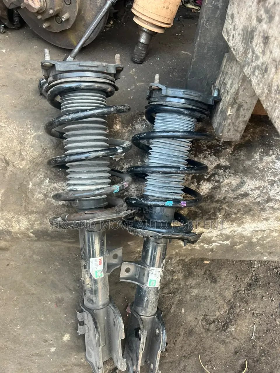 Kia Sorento/Sportage 2012-2016 Front SHOCK ABSORBER Pair